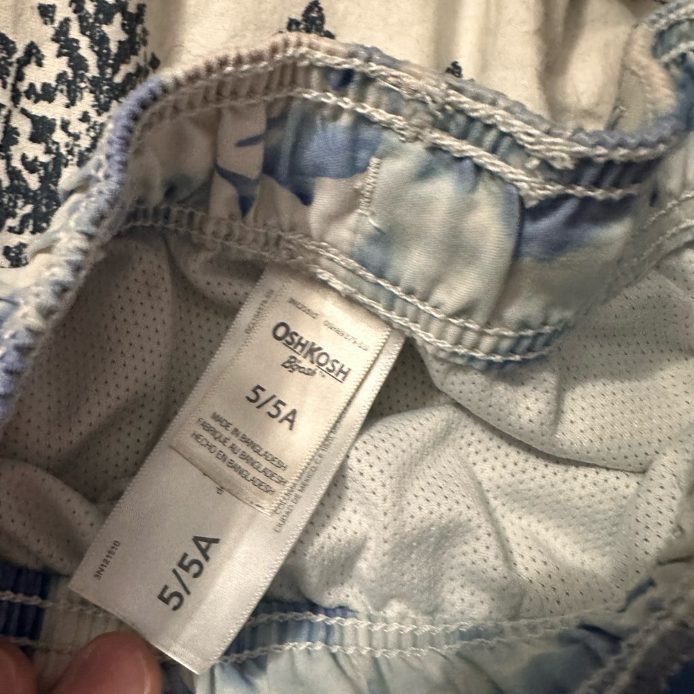 Swim trunks bundle - Picture 2 of 3